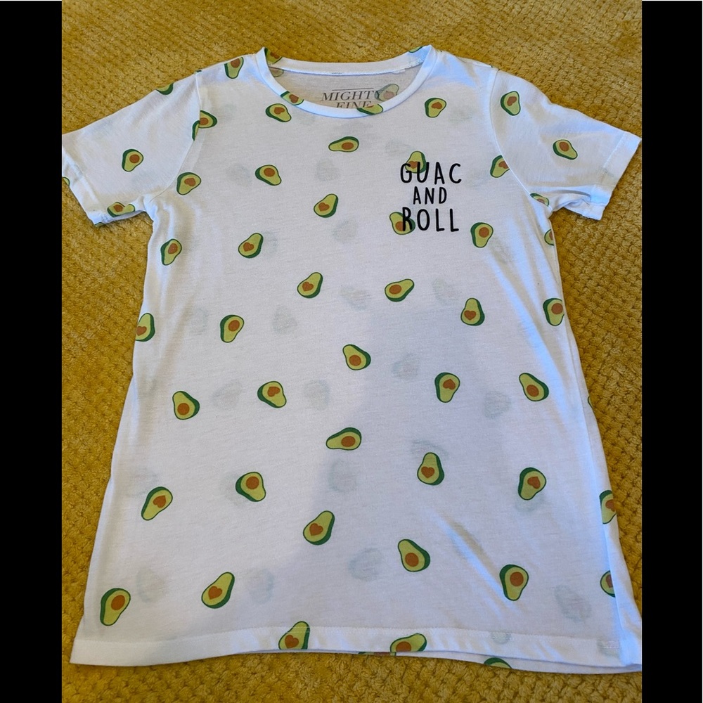 Women’s tee-shirt.